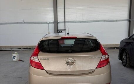 Hyundai Solaris II рестайлинг, 2014 год, 980 000 рублей, 3 фотография