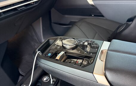 BMW iX, 2022 год, 8 700 000 рублей, 5 фотография