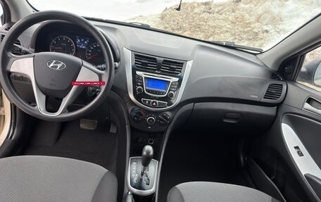 Hyundai Solaris II рестайлинг, 2014 год, 980 000 рублей, 6 фотография