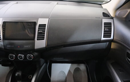 Mitsubishi Outlander III рестайлинг 3, 2011 год, 1 179 000 рублей, 20 фотография