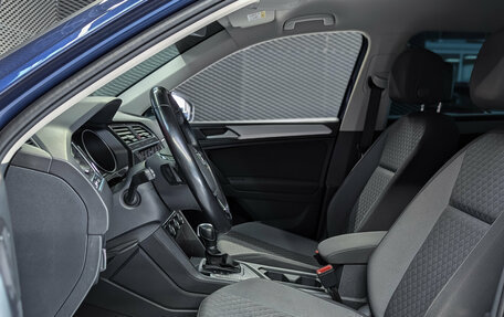 Volkswagen Tiguan II, 2018 год, 2 150 000 рублей, 11 фотография