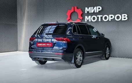 Volkswagen Tiguan II, 2018 год, 2 150 000 рублей, 4 фотография