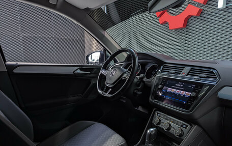 Volkswagen Tiguan II, 2018 год, 2 150 000 рублей, 32 фотография