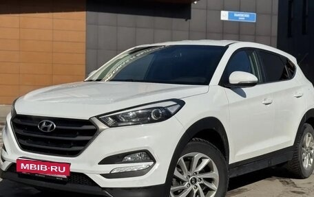Hyundai Tucson III, 2017 год, 2 250 000 рублей, 2 фотография