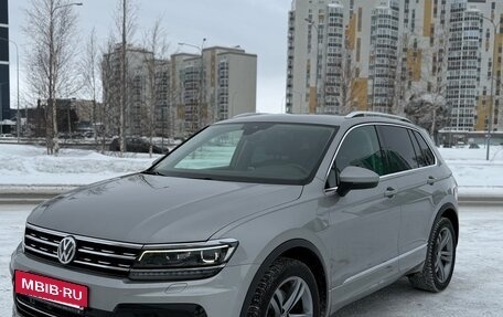 Volkswagen Tiguan II, 2019 год, 2 990 000 рублей, 3 фотография