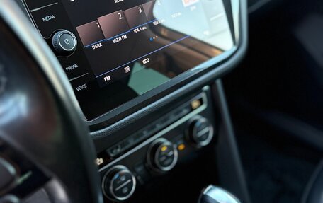 Volkswagen Tiguan II, 2019 год, 2 990 000 рублей, 13 фотография