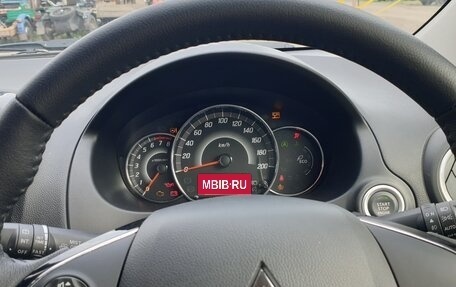 Mitsubishi Mirage VI рестайлинг, 2019 год, 1 325 000 рублей, 5 фотография