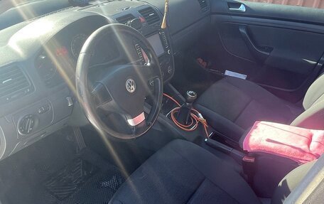 Volkswagen Golf V, 2007 год, 600 000 рублей, 10 фотография