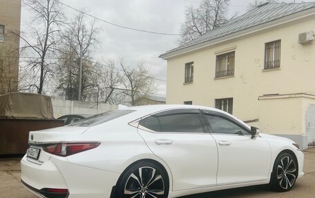 Lexus ES VII, 2019 год, 3 500 000 рублей, 5 фотография