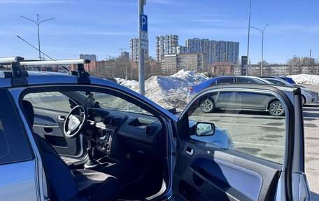 Ford Fiesta, 2004 год, 280 000 рублей, 8 фотография