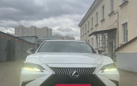 Lexus ES VII, 2019 год, 3 500 000 рублей, 7 фотография
