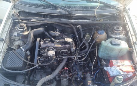 Volkswagen Passat B3, 1992 год, 125 000 рублей, 5 фотография