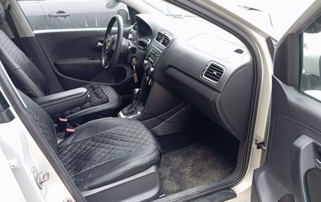 Volkswagen Polo VI (EU Market), 2011 год, 485 000 рублей, 6 фотография