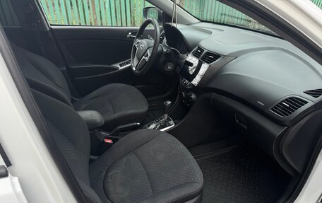 Hyundai Solaris II рестайлинг, 2013 год, 490 000 рублей, 11 фотография