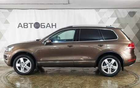 Volkswagen Touareg III, 2011 год, 1 999 000 рублей, 4 фотография