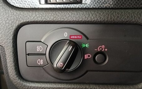 Volkswagen Touareg III, 2011 год, 1 999 000 рублей, 7 фотография