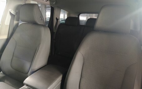 Volkswagen Touareg III, 2011 год, 1 999 000 рублей, 12 фотография