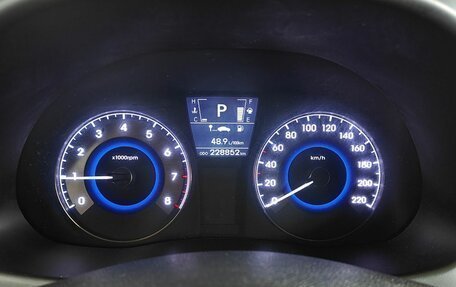 Hyundai Solaris II рестайлинг, 2012 год, 747 000 рублей, 12 фотография