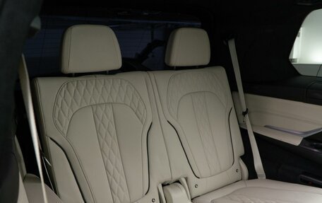 BMW X7, 2022 год, 14 277 077 рублей, 9 фотография