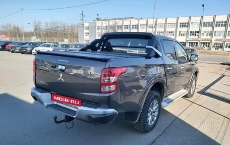 Mitsubishi L200 IV рестайлинг, 2017 год, 2 300 000 рублей, 4 фотография