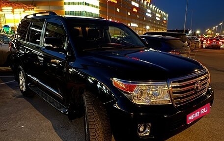 Toyota Land Cruiser 200, 2014 год, 3 700 000 рублей, 1 фотография