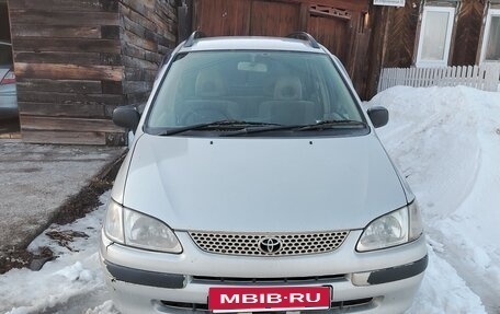 Toyota Corolla Spacio II, 1997 год, 230 000 рублей, 1 фотография