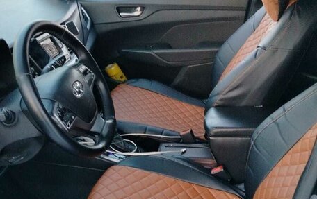 Hyundai Solaris II рестайлинг, 2018 год, 850 000 рублей, 2 фотография