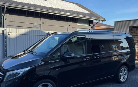 Mercedes-Benz V-Класс, 2016 год, 4 000 000 рублей, 5 фотография