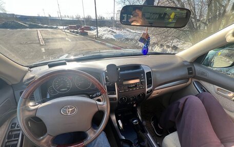 Toyota Land Cruiser Prado 120 рестайлинг, 2006 год, 1 700 000 рублей, 11 фотография