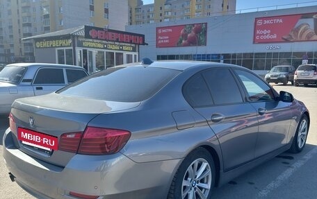 BMW 5 серия, 2013 год, 1 810 000 рублей, 2 фотография