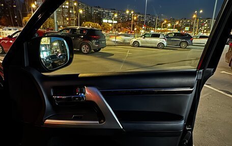 Toyota Land Cruiser 200, 2014 год, 3 700 000 рублей, 31 фотография