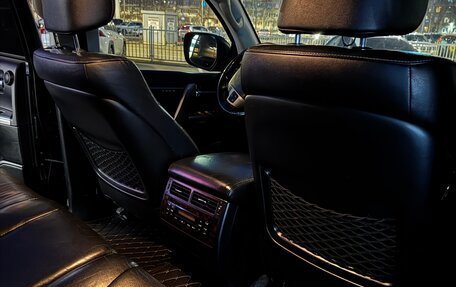 Toyota Land Cruiser 200, 2014 год, 3 700 000 рублей, 25 фотография