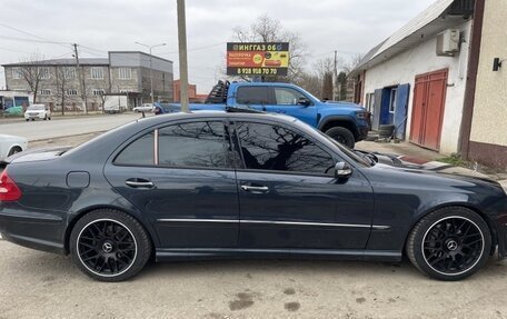 Mercedes-Benz E-Класс, 2005 год, 850 000 рублей, 2 фотография