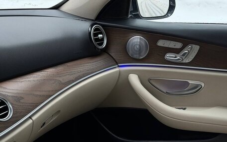 Mercedes-Benz E-Класс, 2016 год, 2 868 000 рублей, 17 фотография