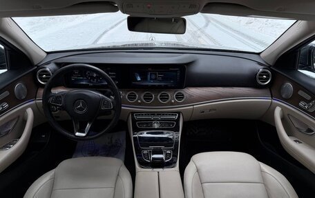 Mercedes-Benz E-Класс, 2016 год, 2 868 000 рублей, 14 фотография