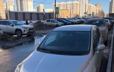 Nissan Tiida, 2010 год, 610 000 рублей, 2 фотография