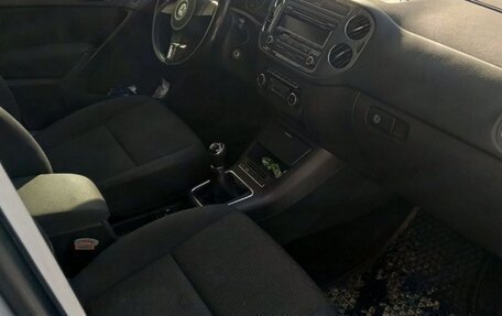 Volkswagen Tiguan I, 2011 год, 1 000 000 рублей, 4 фотография