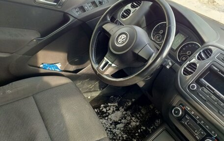 Volkswagen Tiguan I, 2011 год, 1 000 000 рублей, 18 фотография