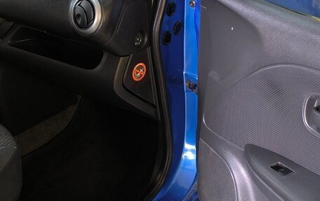 Nissan Note II рестайлинг, 2006 год, 350 000 рублей, 13 фотография