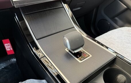 Land Rover Range Rover Evoque II, 2025 год, 5 945 000 рублей, 24 фотография