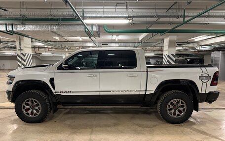 Rambler 1500, 2022 год, 12 000 000 рублей, 3 фотография