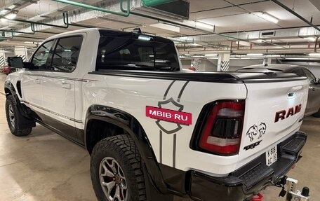 Rambler 1500, 2022 год, 12 000 000 рублей, 4 фотография