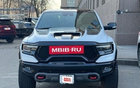 Rambler 1500, 2022 год, 12 000 000 рублей, 31 фотография