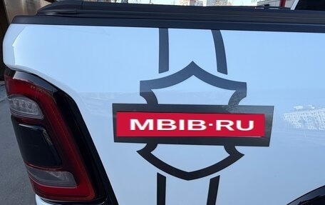 Rambler 1500, 2022 год, 12 000 000 рублей, 35 фотография