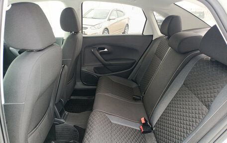 Volkswagen Polo VI (EU Market), 2018 год, 1 300 000 рублей, 12 фотография