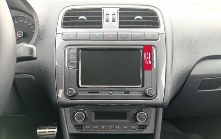 Volkswagen Polo VI (EU Market), 2018 год, 1 300 000 рублей, 15 фотография