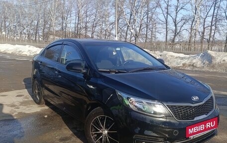 KIA Rio III рестайлинг, 2015 год, 1 050 000 рублей, 2 фотография