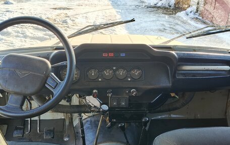 ЛуАЗ 3151, 2000 год, 325 000 рублей, 11 фотография