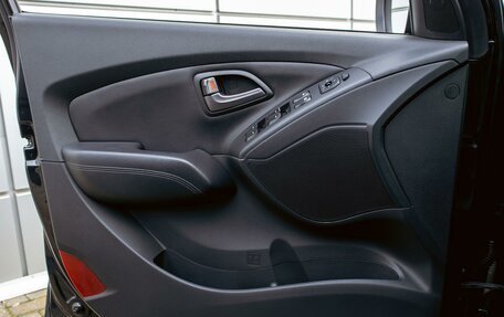 Hyundai ix35 I рестайлинг, 2013 год, 1 355 000 рублей, 17 фотография