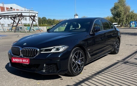 BMW 5 серия, 2021 год, 5 650 000 рублей, 1 фотография